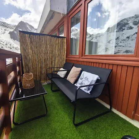 Appartement T2, 34m2, Pied De Piste, 4 A 6 Pers, 1 Chambre, Parking Prive Sousterrain