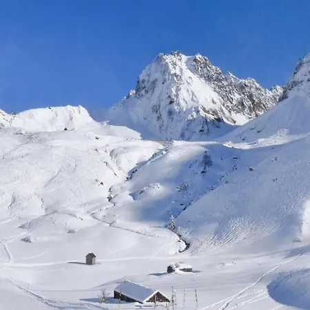 T2, 34m2, Pied De Piste, 4 A 6 Pers, 1 Chambre, Parking Prive Sousterrain Apartment