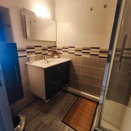 Apartment T2, 34m2, Pied De Piste, 4 A 6 Pers, 1 Chambre, Parking Prive Sousterrain *